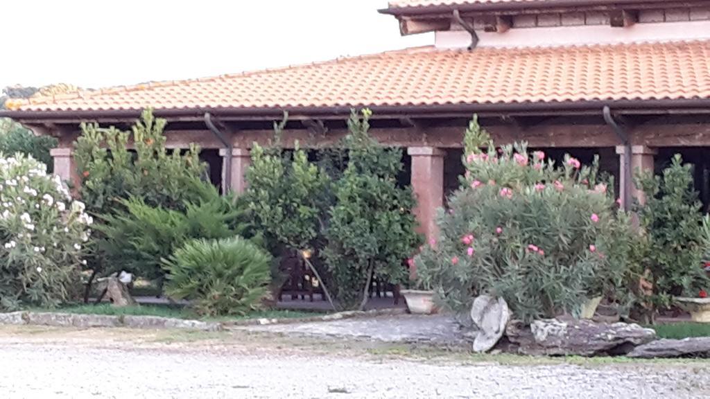 Agriturismo Pedru Caddu Tula Exterior foto